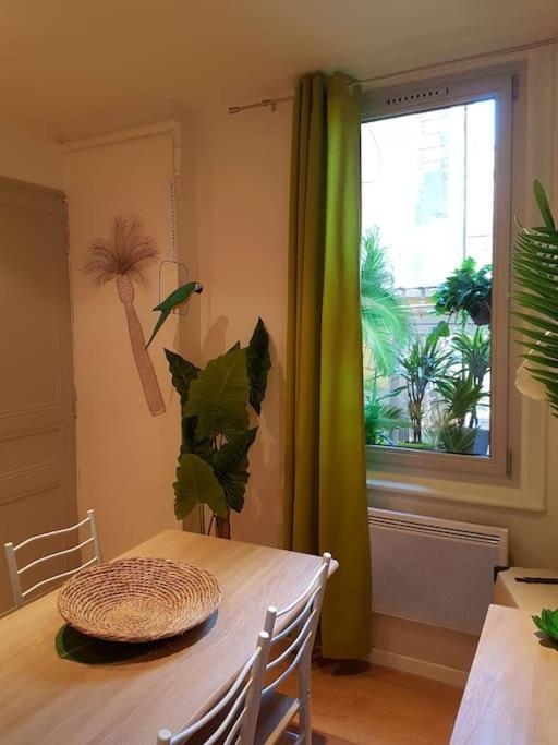 Reve De Coco, Le Port A Pied Apartment Sanary-sur-Mer Luaran gambar